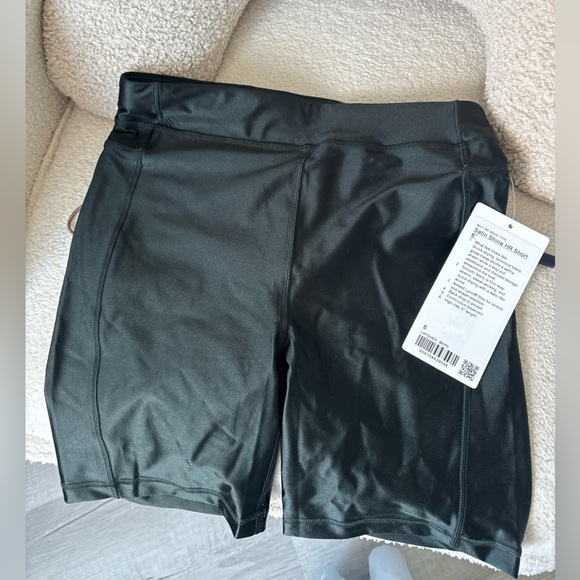 lululemon athletica Pants - Lululemon bike shorts size 6